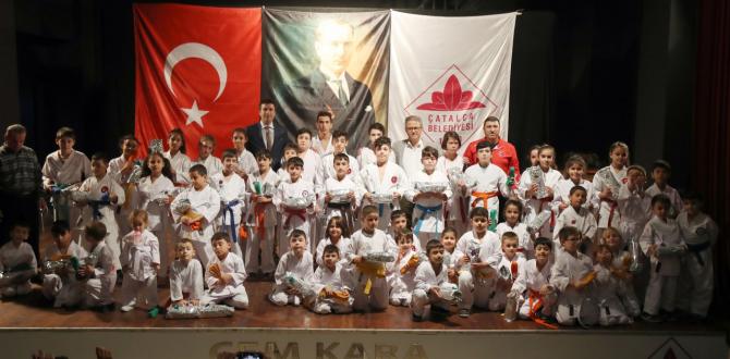 Çatalca Belediyesi Karate Takımında Kuşak Töreni