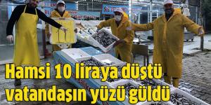 Hamsi 10 liraya düştü vatandaşın yüzü güldü