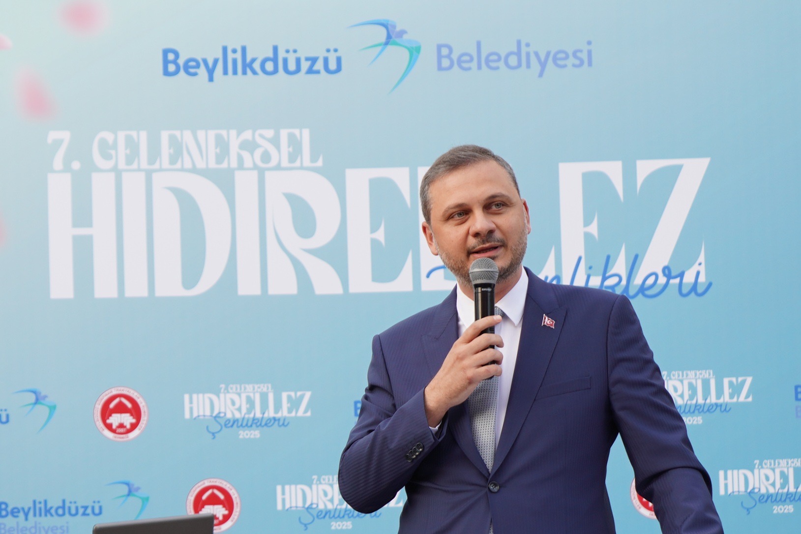 BEYLİKDÜZÜ HALKI BAHARI HIDIRELLEZ ŞENLİĞİ İLE KARŞILADI