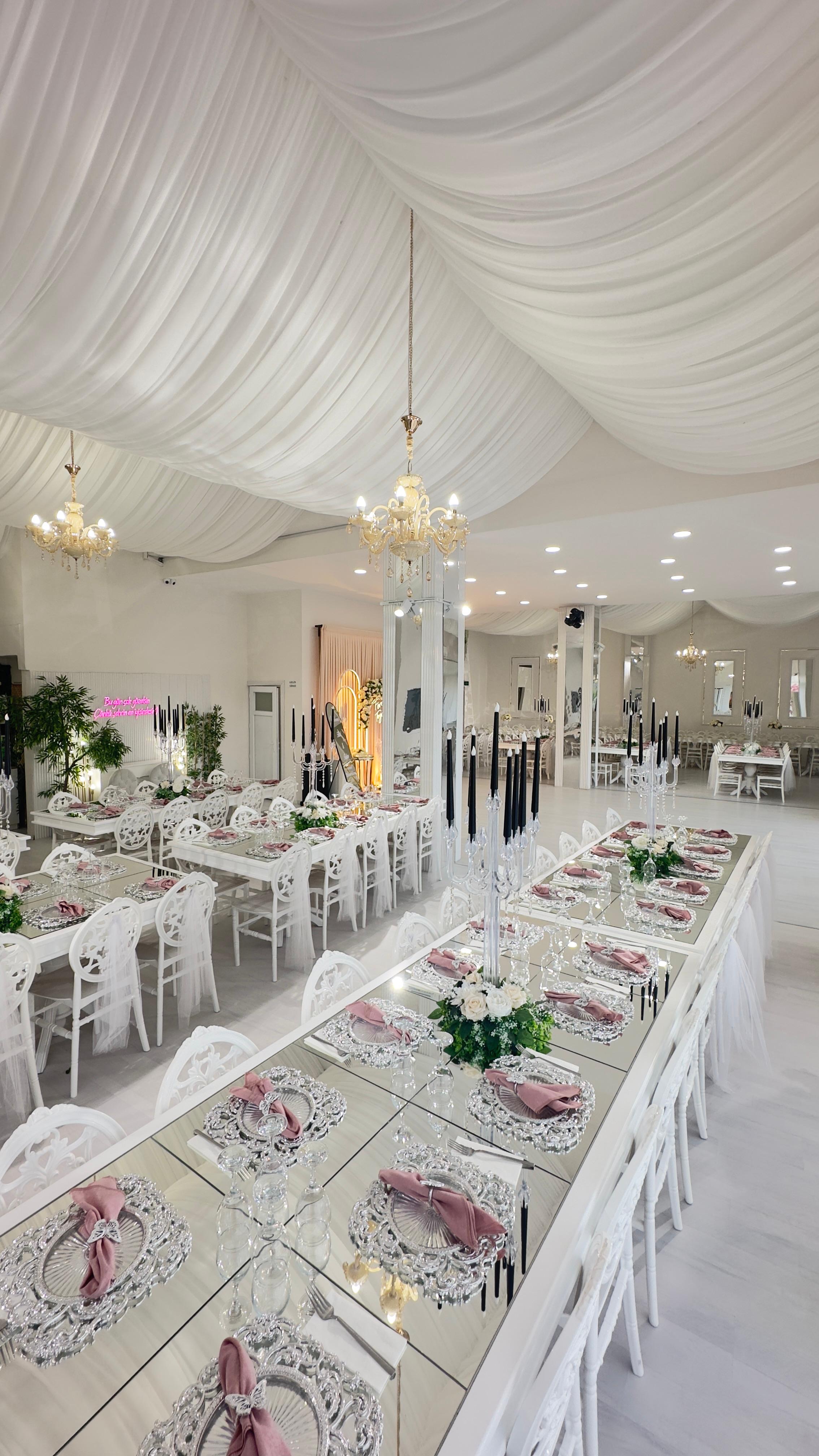 SANATELİ DAVET’TEN HER ÖZEL GÜNE ÖZEL GÖRKEMLİ ORGANİZASYONLAR